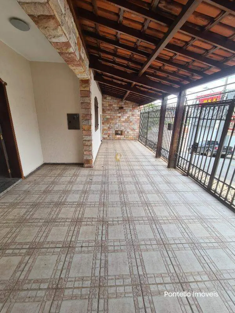 Casa, 4 quartos, 193 m² - Foto 1