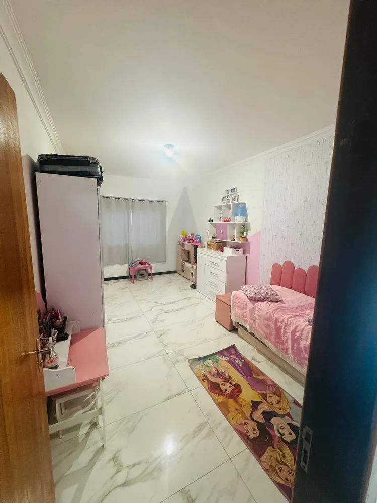Casa, 3 quartos, 167 m² - Foto 9