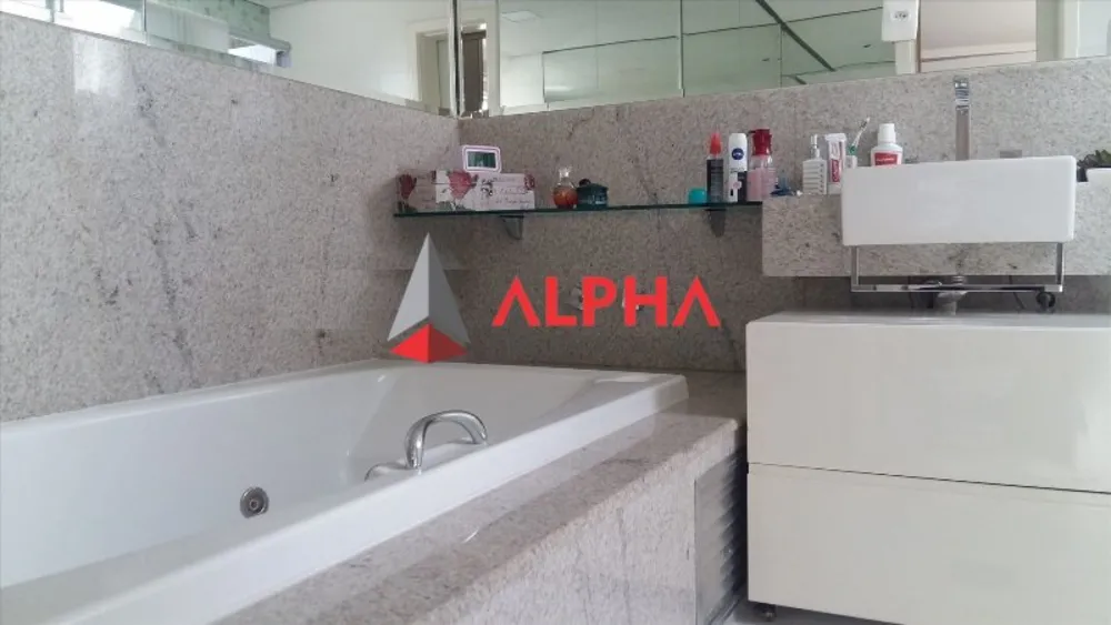 Apartamento, 3 quartos, 215 m² - Foto 11