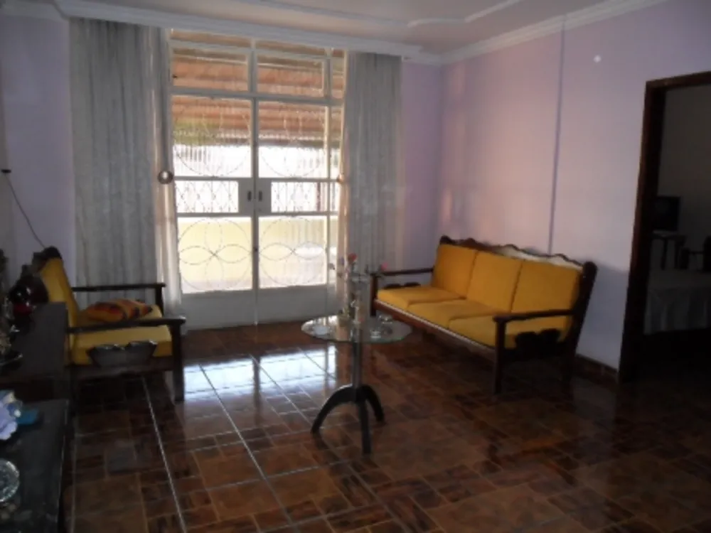 Casa, 3 quartos, 250 m² - Foto 8