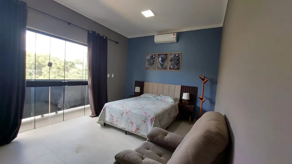 Casa, 3 quartos, 220 m² - Foto 10