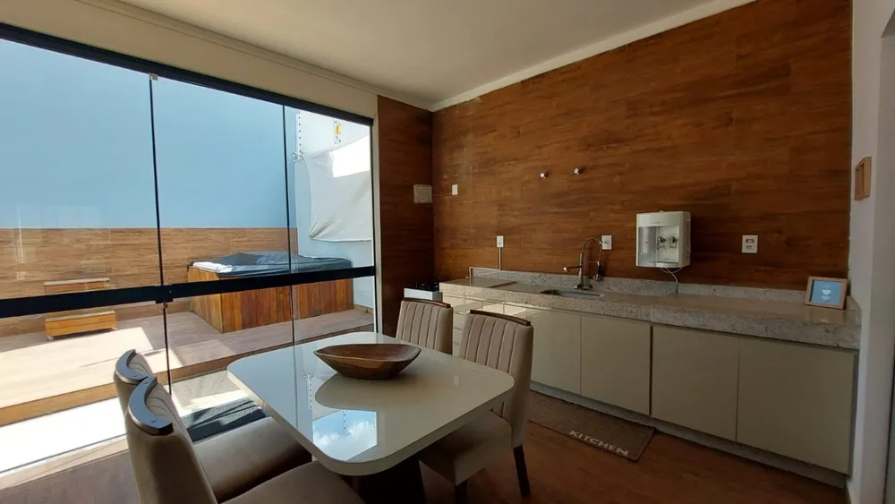 Casa, 3 quartos, 220 m² - Foto 6