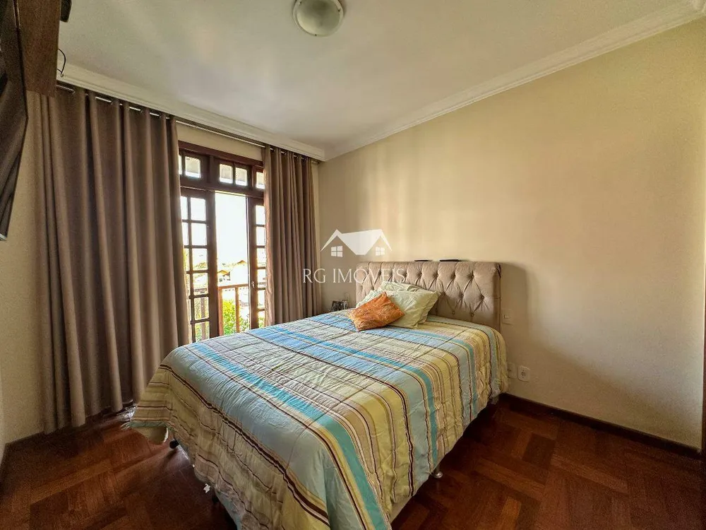 Casa, 4 quartos, 300 m² - Foto 23