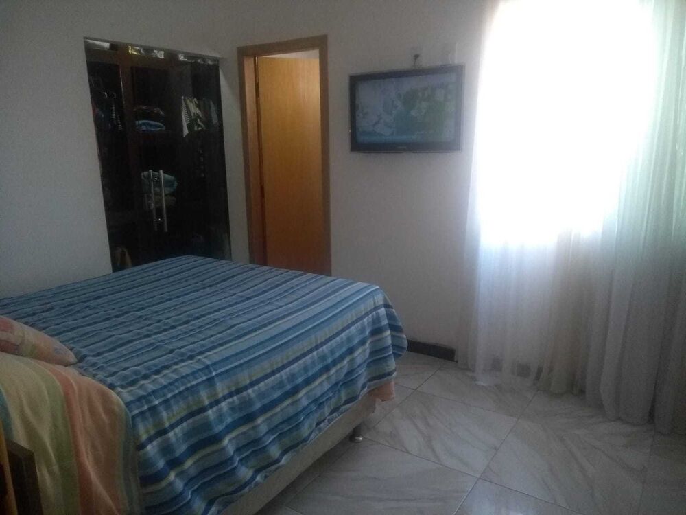 Casa à venda com 3 quartos, 180m² - Foto 9