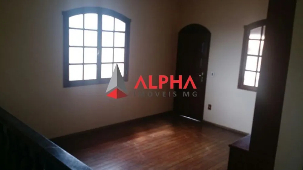 Casa, 4 quartos, 588 m² - Foto 1