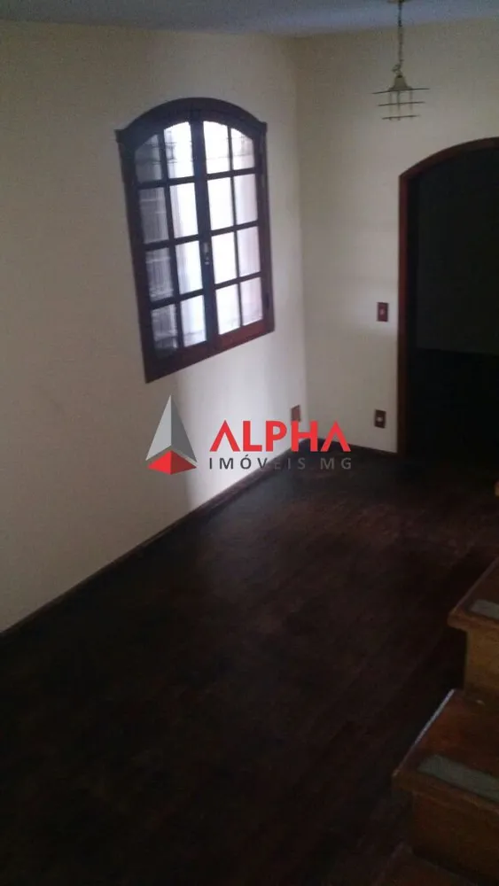 Casa, 4 quartos, 588 m² - Foto 2