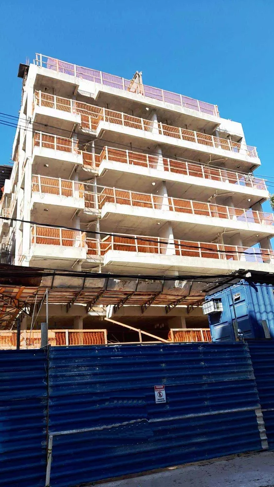 Cobertura à venda com 4 quartos, 249m² - Foto 4