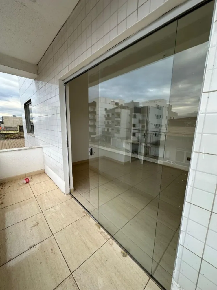 Apartamento, 3 quartos, 77 m² - Foto 2