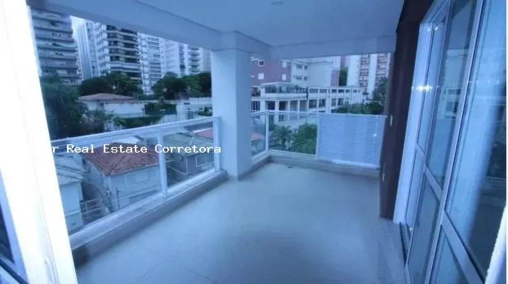 Apartamento à venda com 3 quartos, 146m² - Foto 18