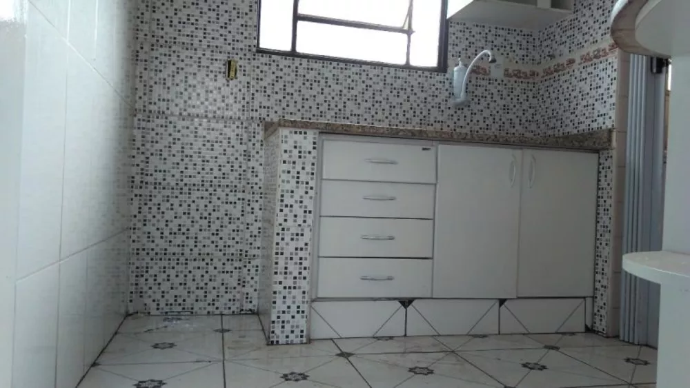 Apartamento à venda com 3 quartos, 66m² - Foto 12