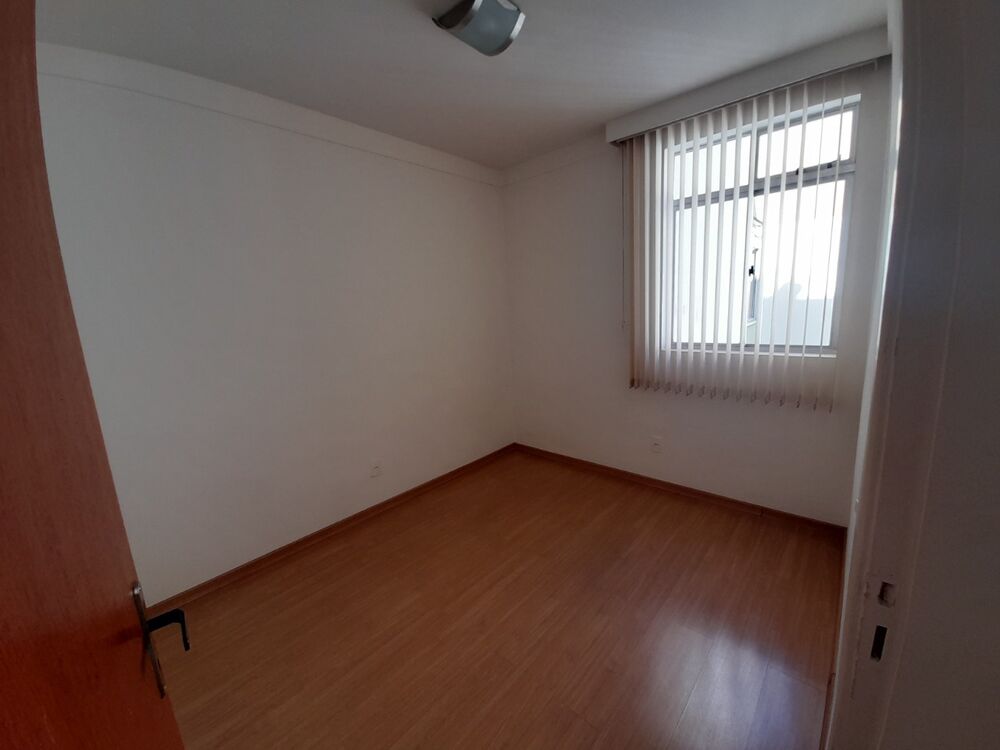 Apartamento para alugar com 2 quartos, 55m² - Foto 6