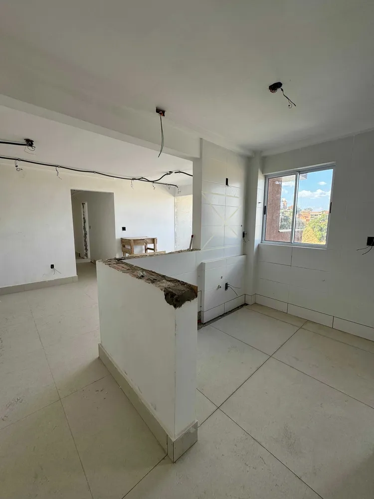 Apartamento, 3 quartos, 183 m² - Foto 1