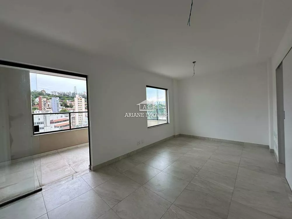 Apartamento à venda com 2 quartos, 76m² - Foto 4