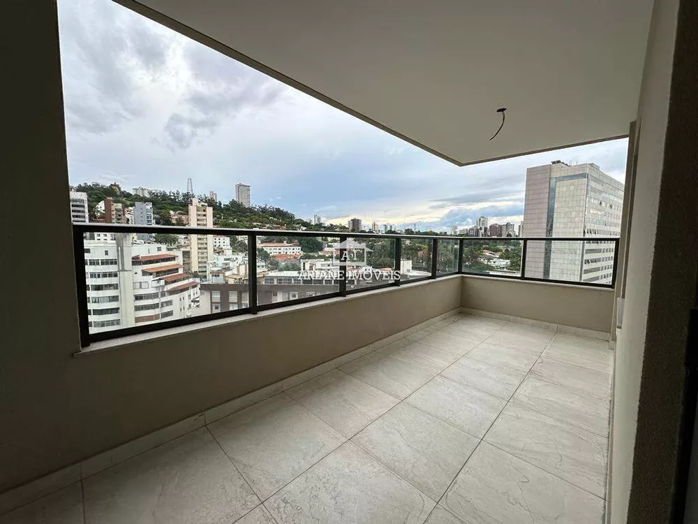 Apartamento à venda com 2 quartos, 76m² - Foto 1