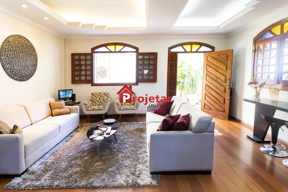 Casa, 4 quartos, 536 m² - Foto 1