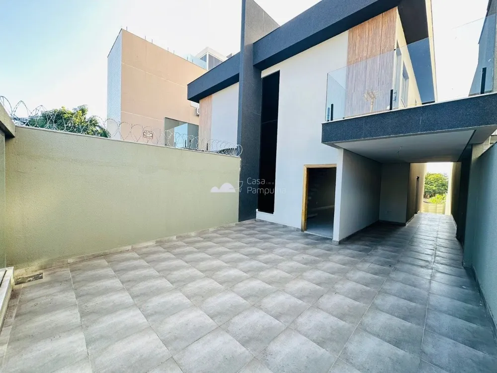 Casa, 3 quartos, 220 m² - Foto 1