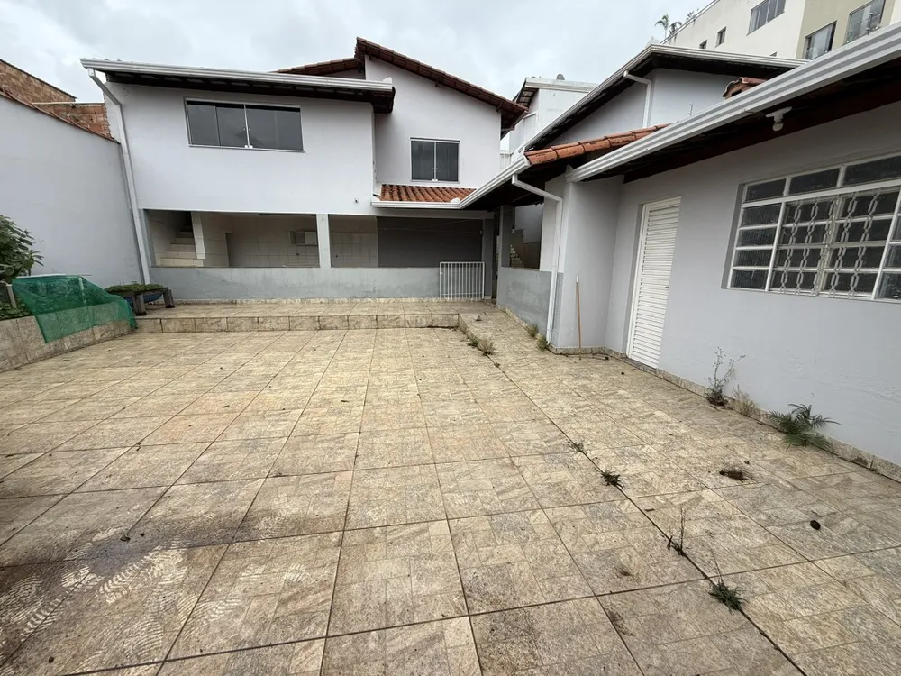 Casa, 3 quartos, 250 m² - Foto 6