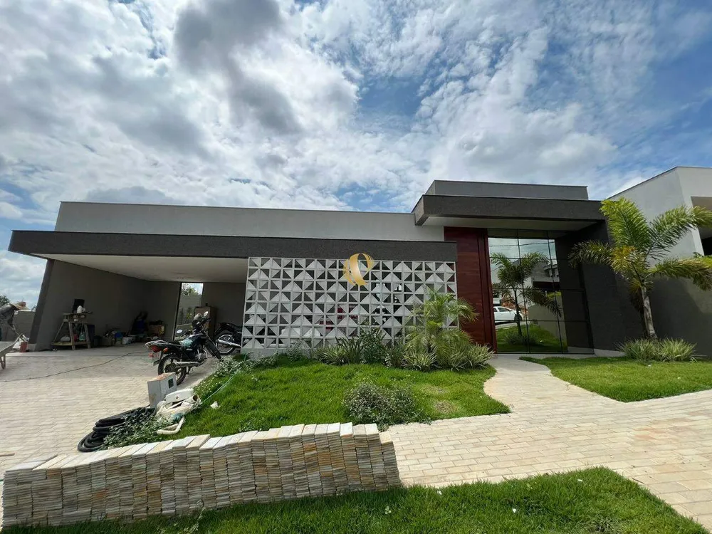 Casa, 3 quartos, 305 m² - Foto 1