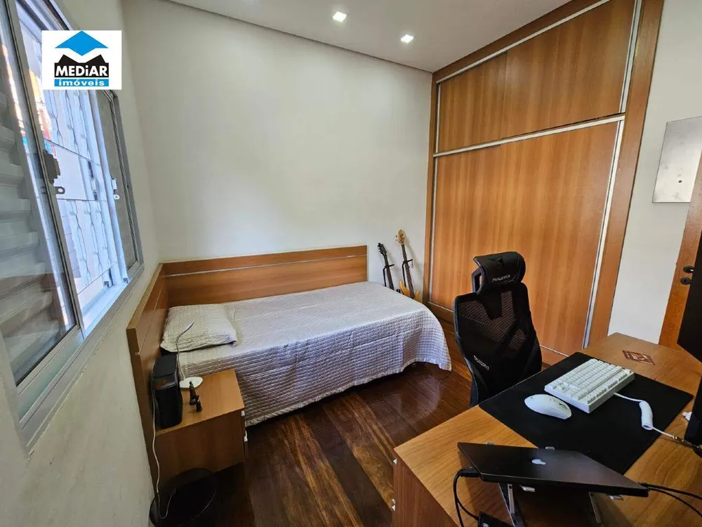 Casa, 3 quartos, 297 m² - Foto 16