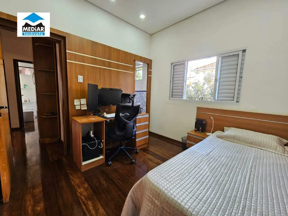 Casa, 3 quartos, 297 m² - Foto 4