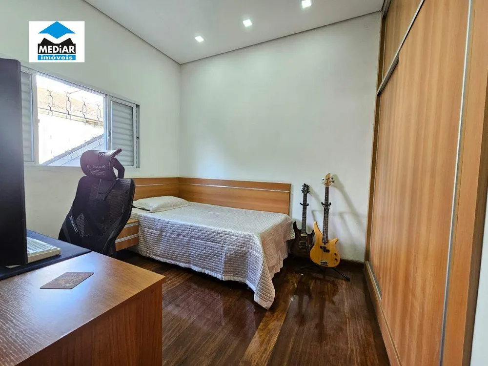 Casa, 3 quartos, 297 m² - Foto 18