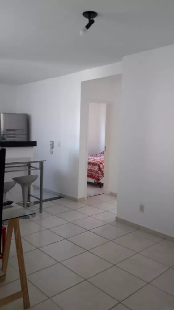 Apartamento à venda com 2 quartos, 61m² - Foto 2