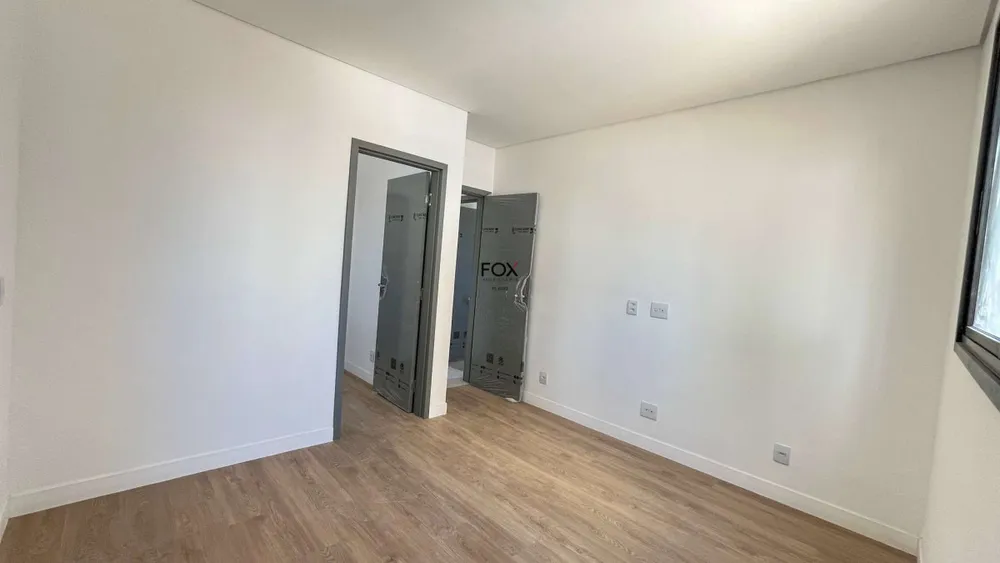 Cobertura, 3 quartos, 197 m² - Foto 3
