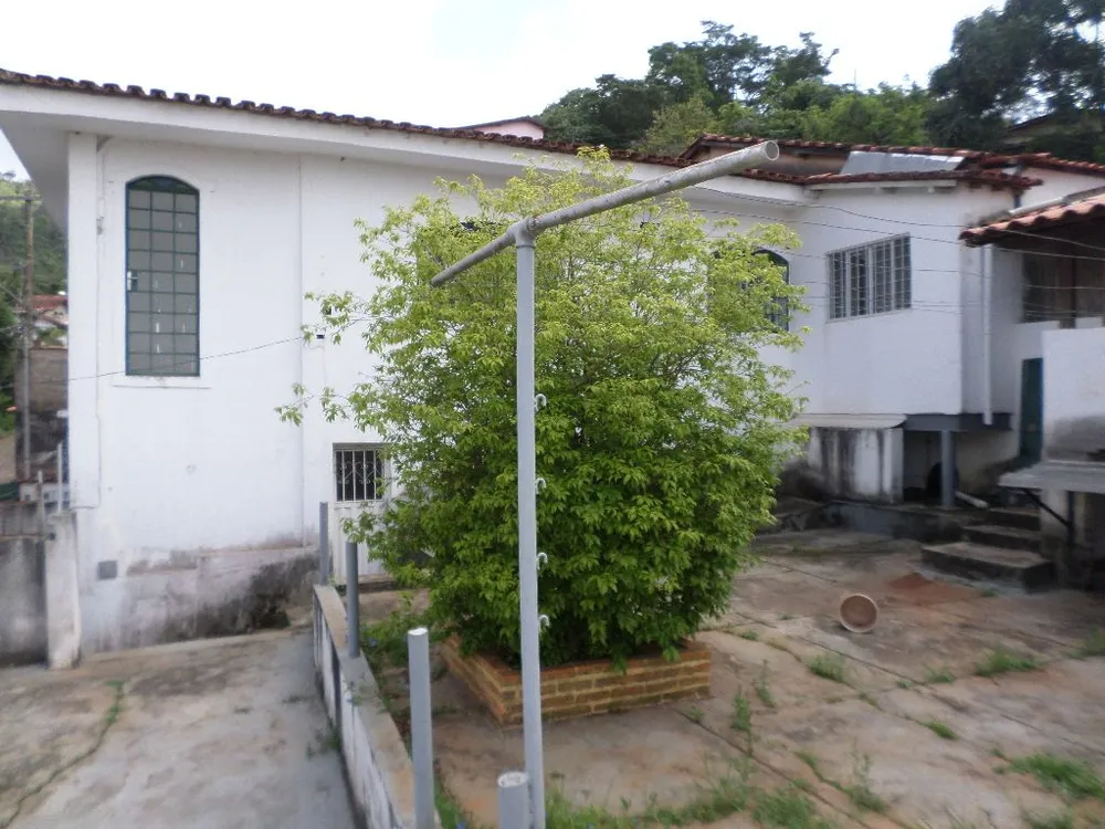 Casa, 5 quartos, 629 m² - Foto 1