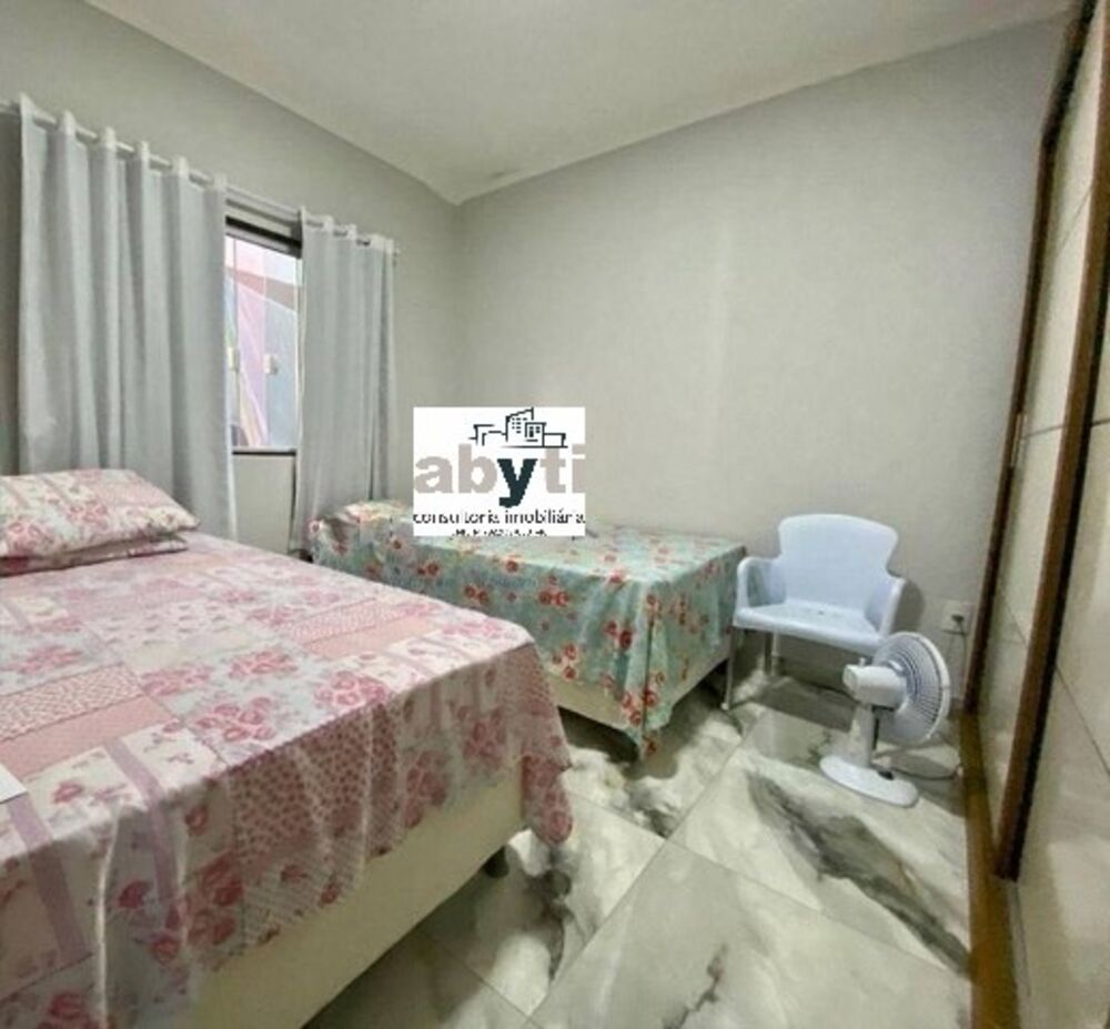 Casa à venda com 5 quartos, 180m² - Foto 6