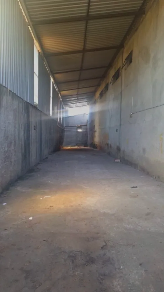 Depósito-Galpão, 180 m² - Foto 1