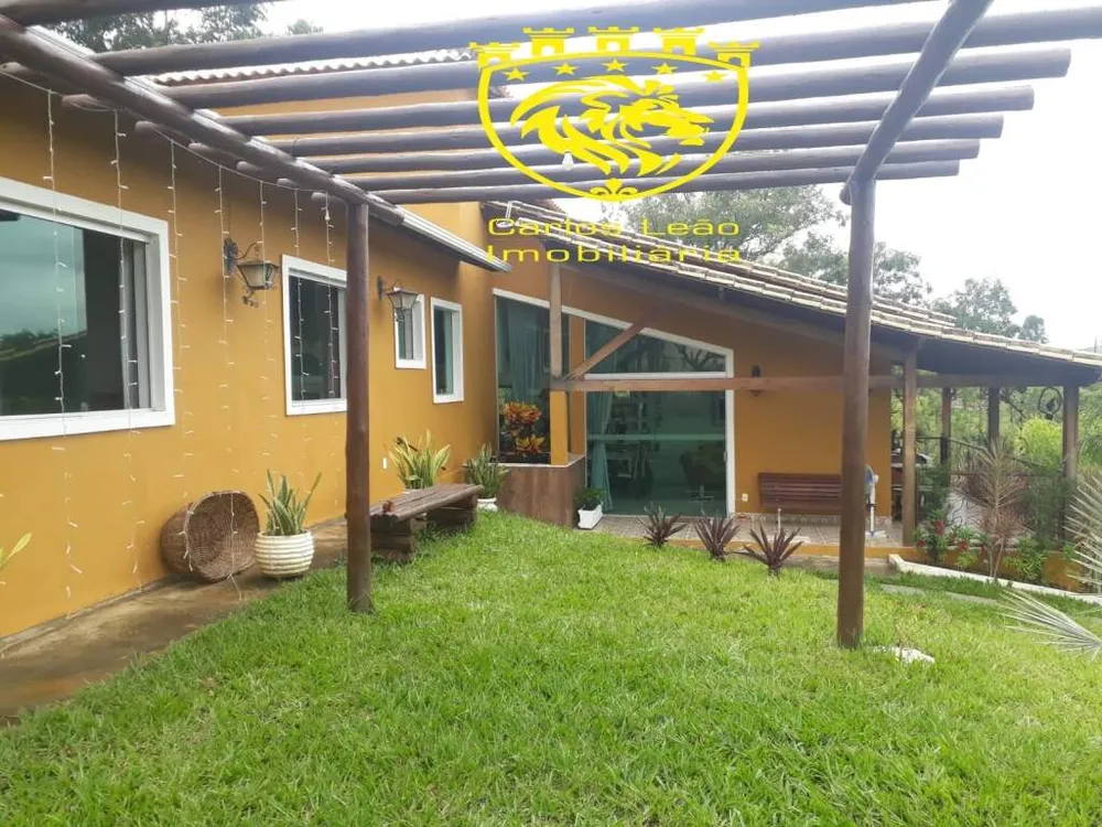 Casa, 4 quartos, 222 m² - Foto 2