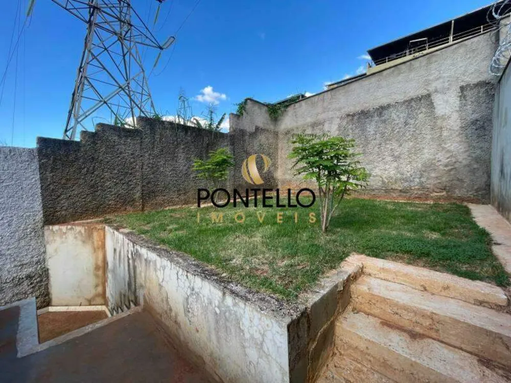 Casa, 3 quartos, 200 m² - Foto 3