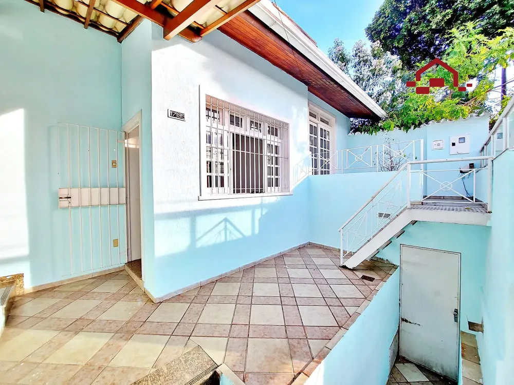 Casa, 3 quartos, 242 m² - Foto 2