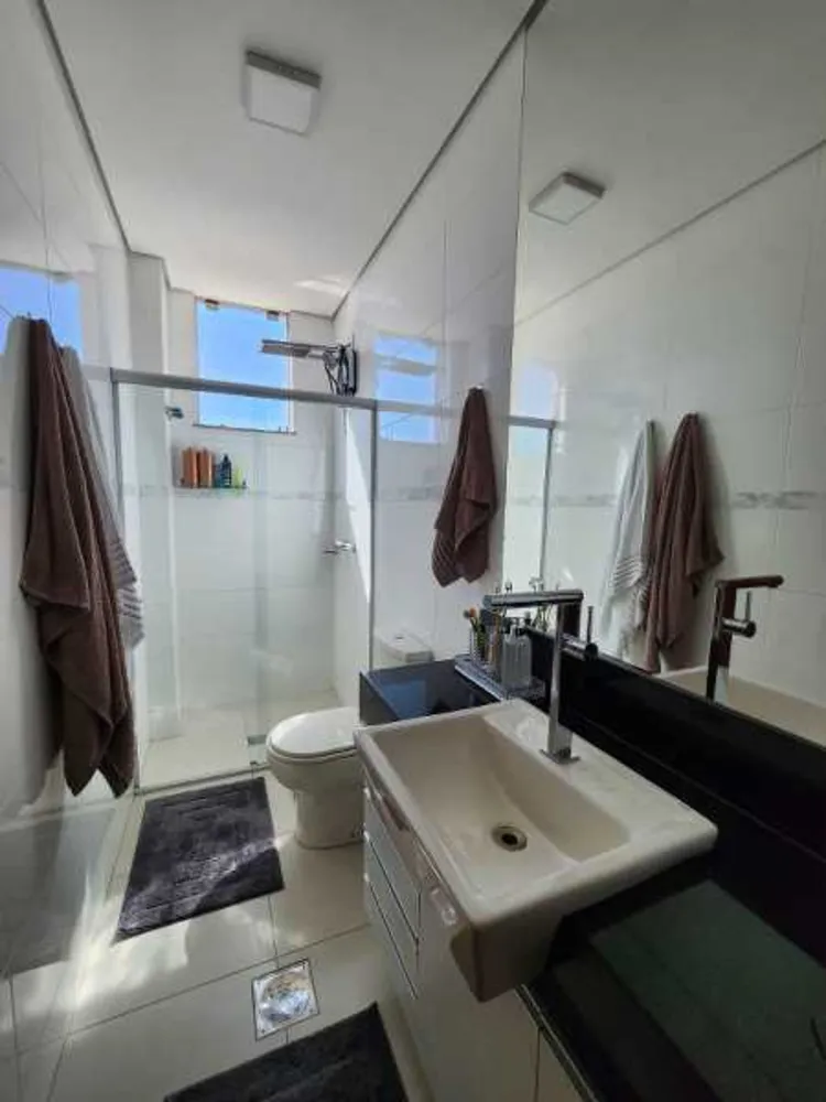 Cobertura, 3 quartos, 188 m² - Foto 2