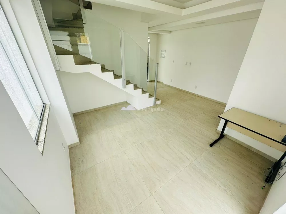 Casa à venda com 3 quartos, 155m² - Foto 6