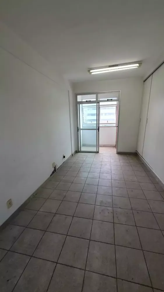 Sala-Conjunto, 600 m² - Foto 2