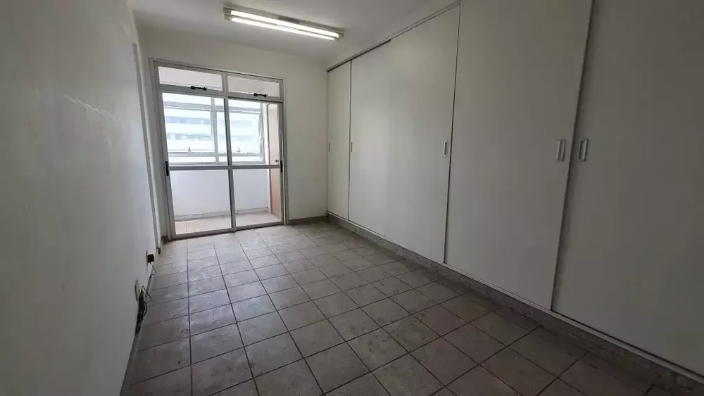 Sala-Conjunto, 600 m² - Foto 2