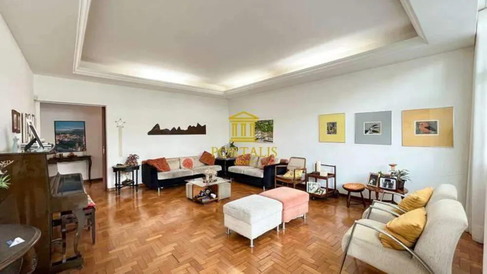 Casa, 7 quartos, 314 m² - Foto 2