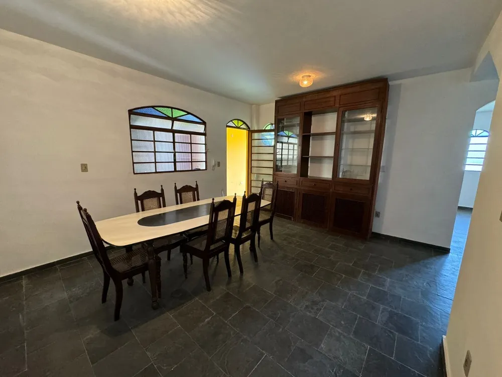 Casa, 3 quartos, 181 m² - Foto 2
