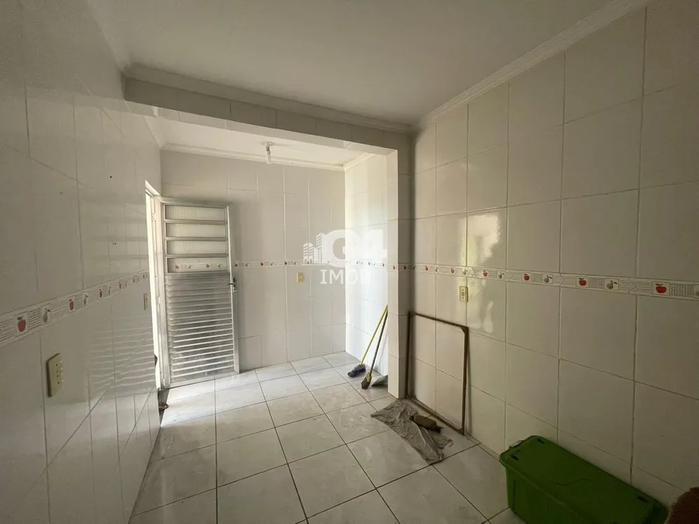 Casa, 3 quartos, 360 m² - Foto 13