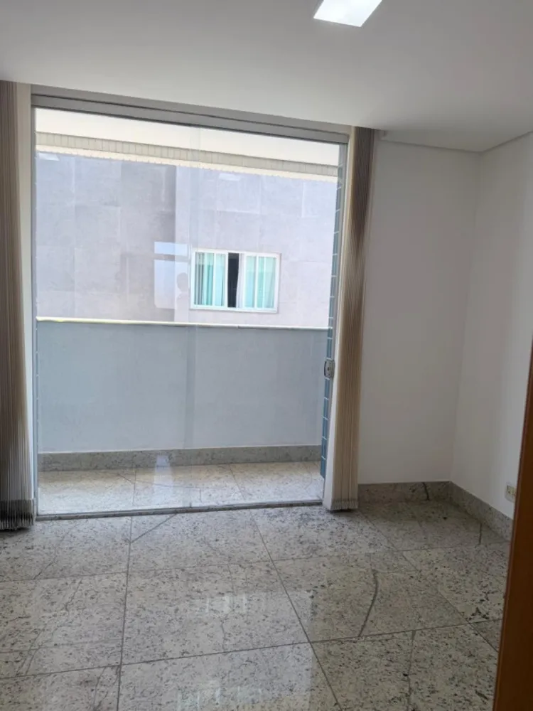 Apartamento, 3 quartos, 155 m² - Foto 2