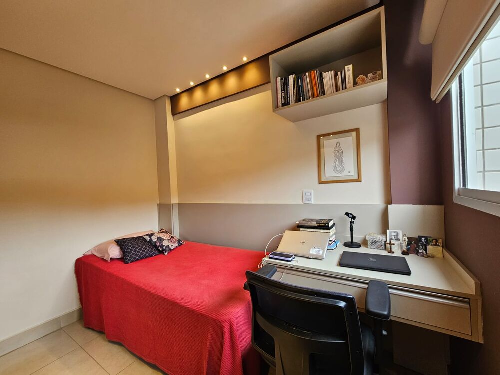 Apartamento à venda com 2 quartos, 62m² - Foto 11