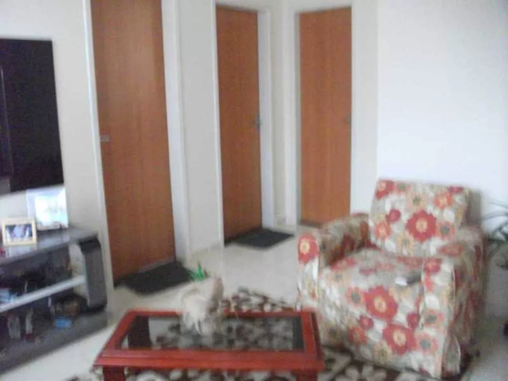 Apartamento à venda com 2 quartos, 51m² - Foto 2