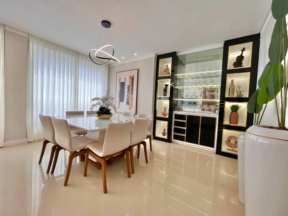 Apartamento, 3 quartos, 216 m² - Foto 5