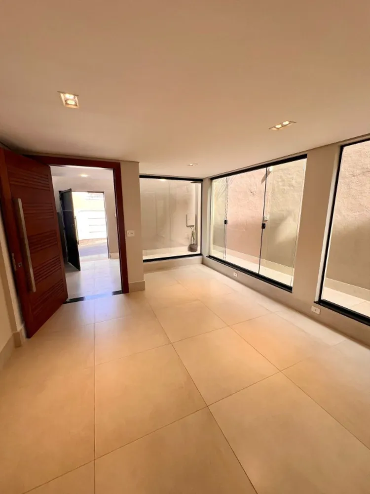 Casa, 4 quartos, 300 m² - Foto 2