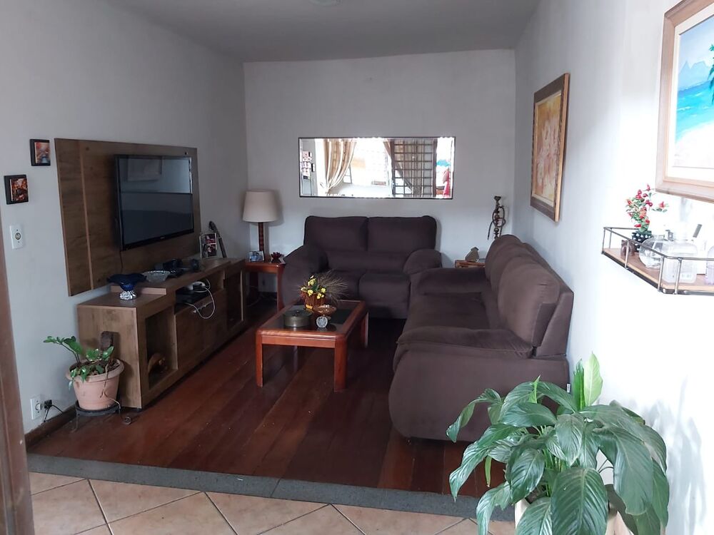 Casa à venda com 7 quartos, 500m² - Foto 4