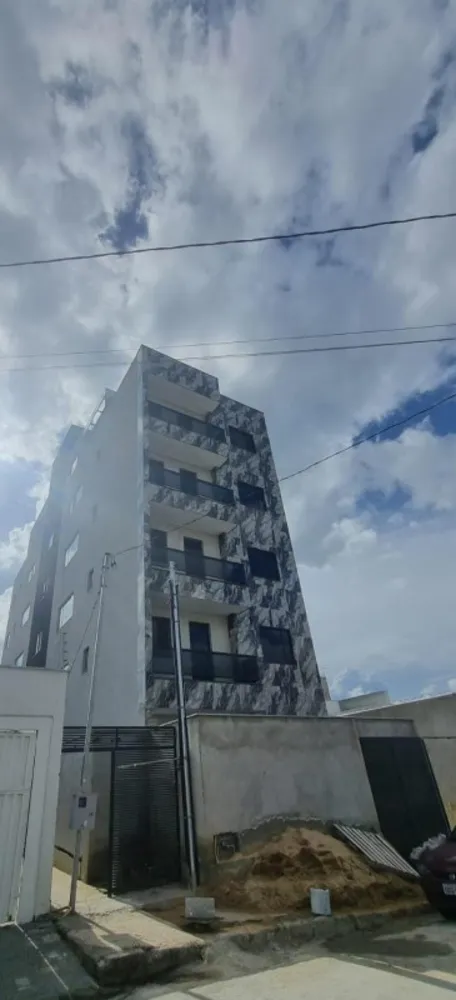 Apartamento, 3 quartos, 81 m² - Foto 2