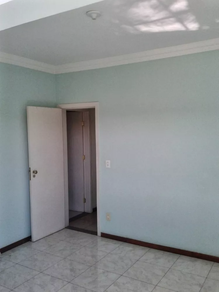 Apartamento à venda com 3 quartos, 120m² - Foto 8