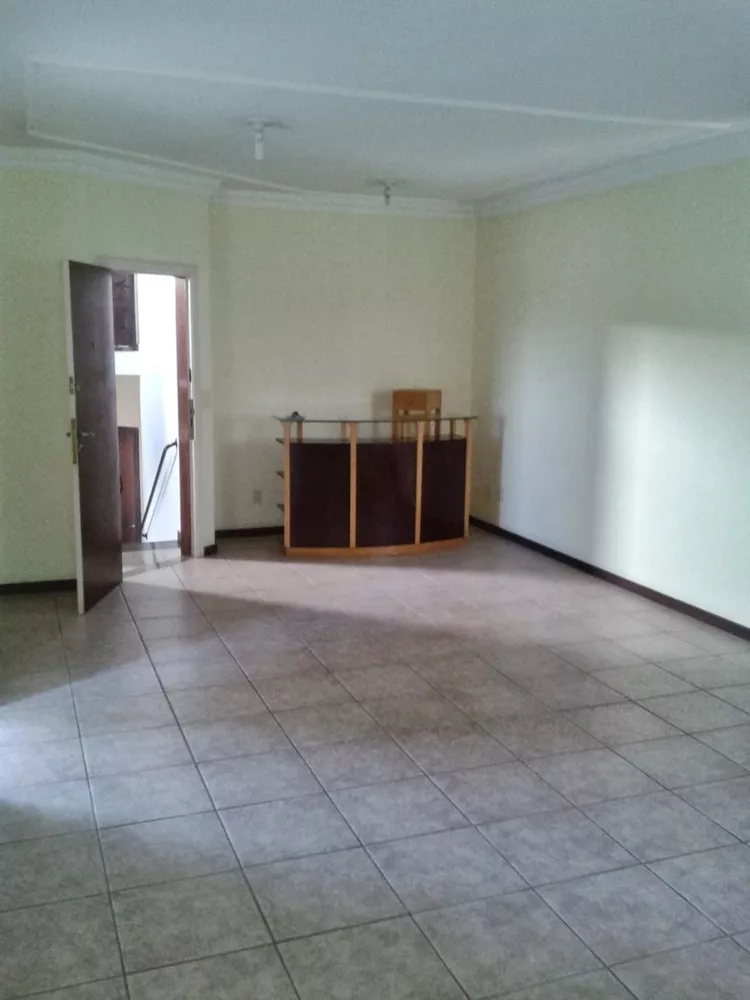 Apartamento à venda com 3 quartos, 120m² - Foto 5