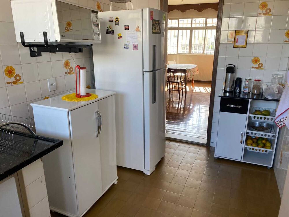 Apartamento à venda com 3 quartos, 95m² - Foto 7